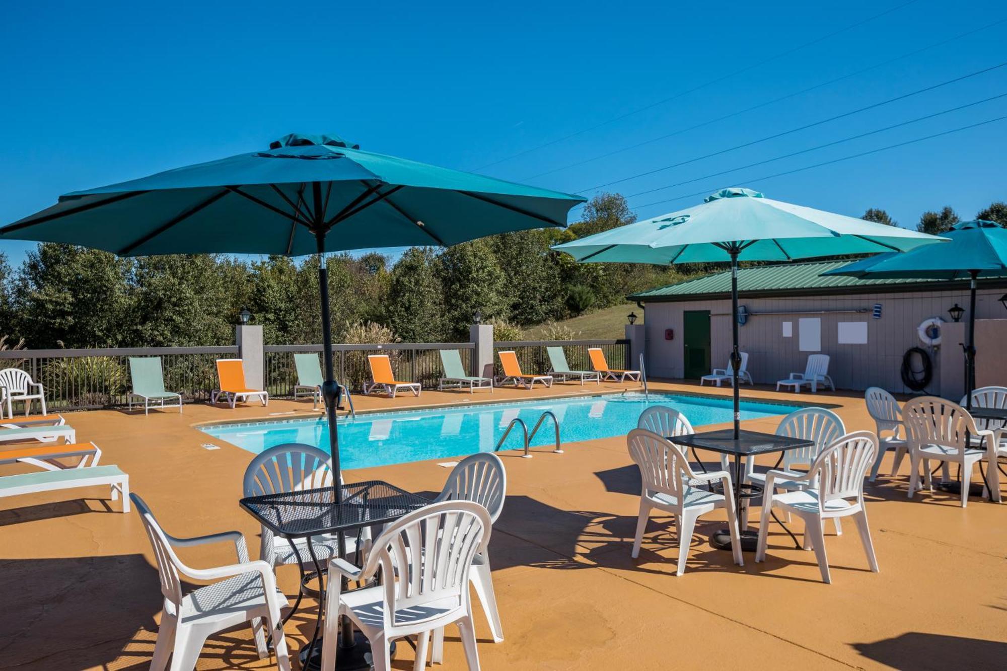 Quality Inn Дэндридж Экстерьер фото