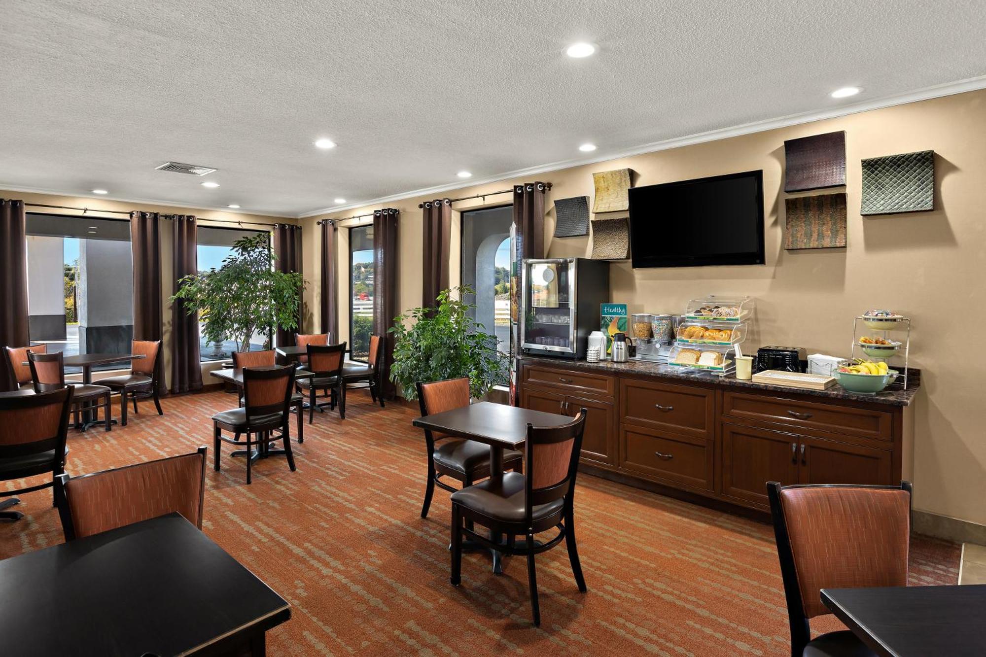 Quality Inn Дэндридж Экстерьер фото
