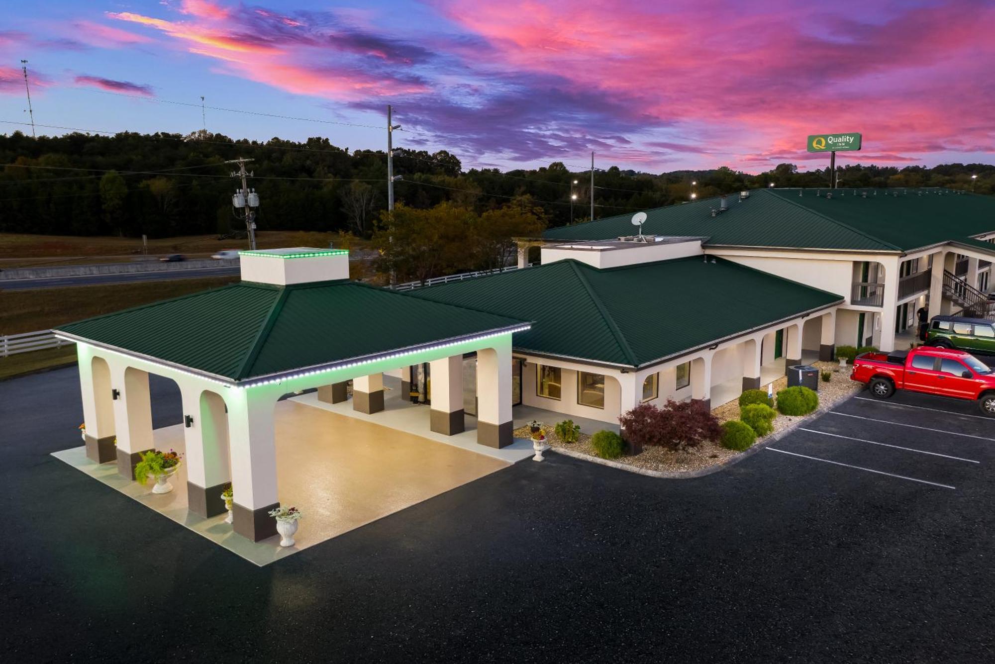 Quality Inn Дэндридж Экстерьер фото