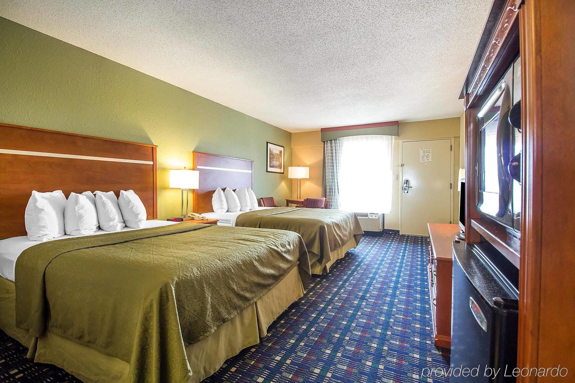 Quality Inn Дэндридж Экстерьер фото
