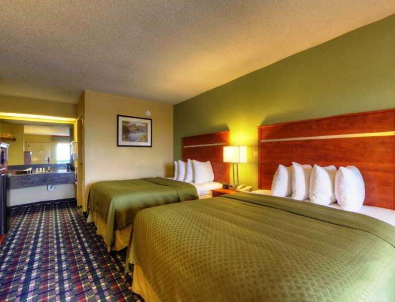 Quality Inn Дэндридж Экстерьер фото