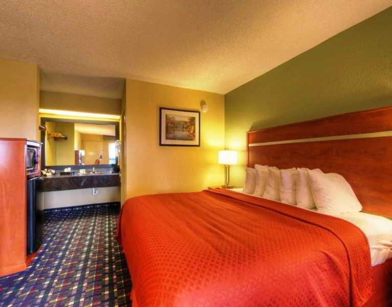 Quality Inn Дэндридж Экстерьер фото